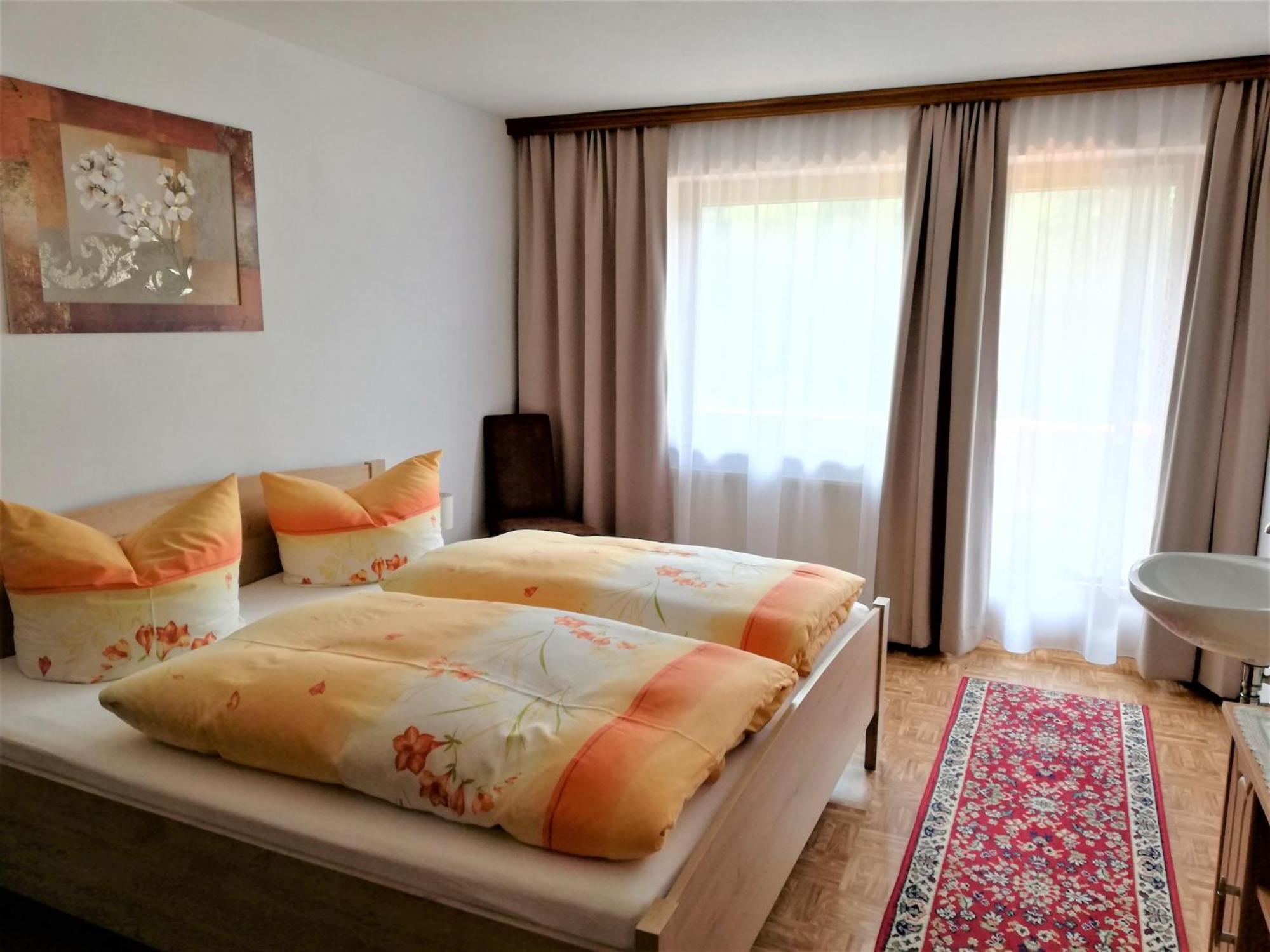 Apartment In Mayrhofen With A Balcony 외부 사진