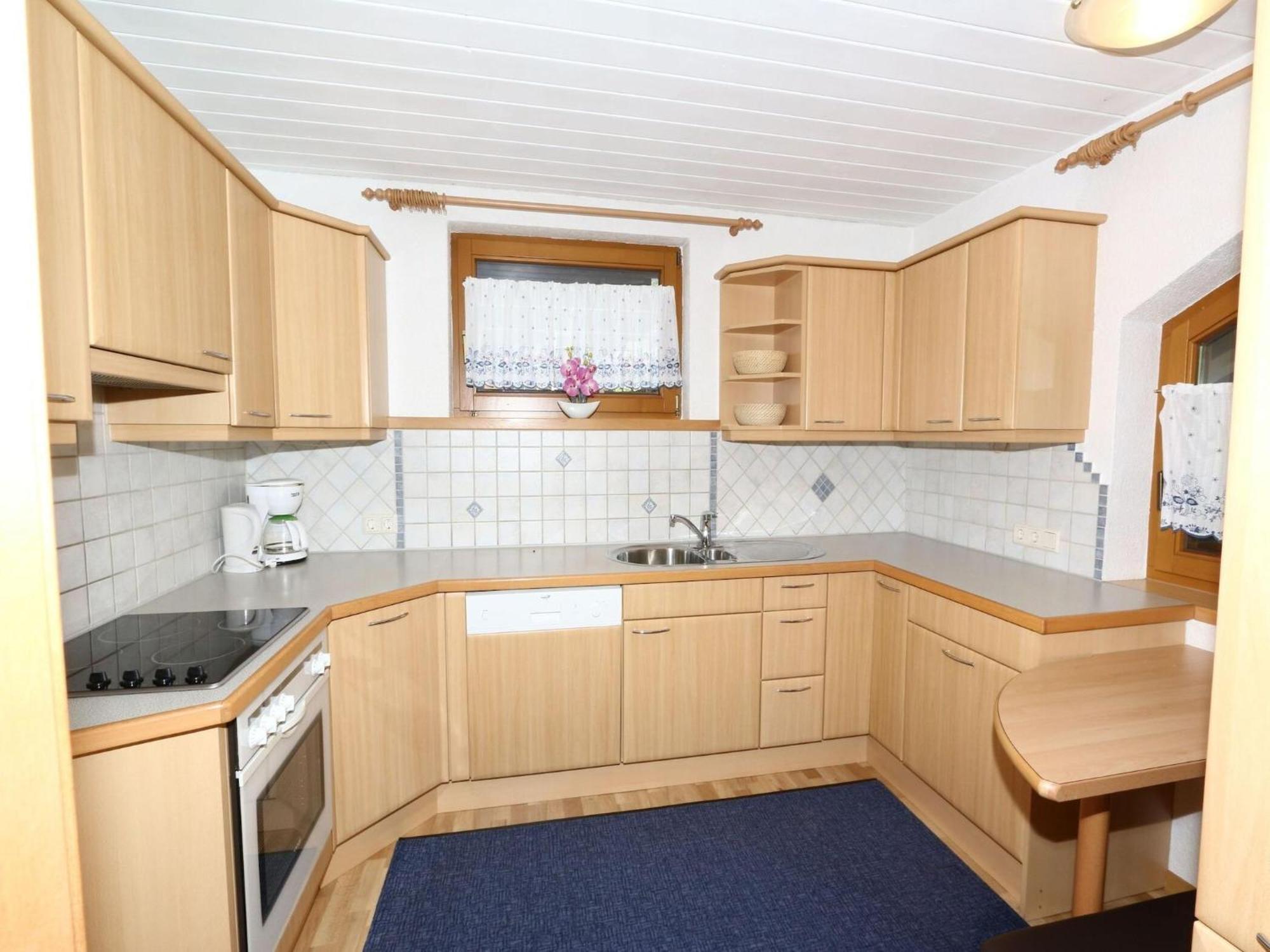 Apartment In Mayrhofen With A Balcony 외부 사진