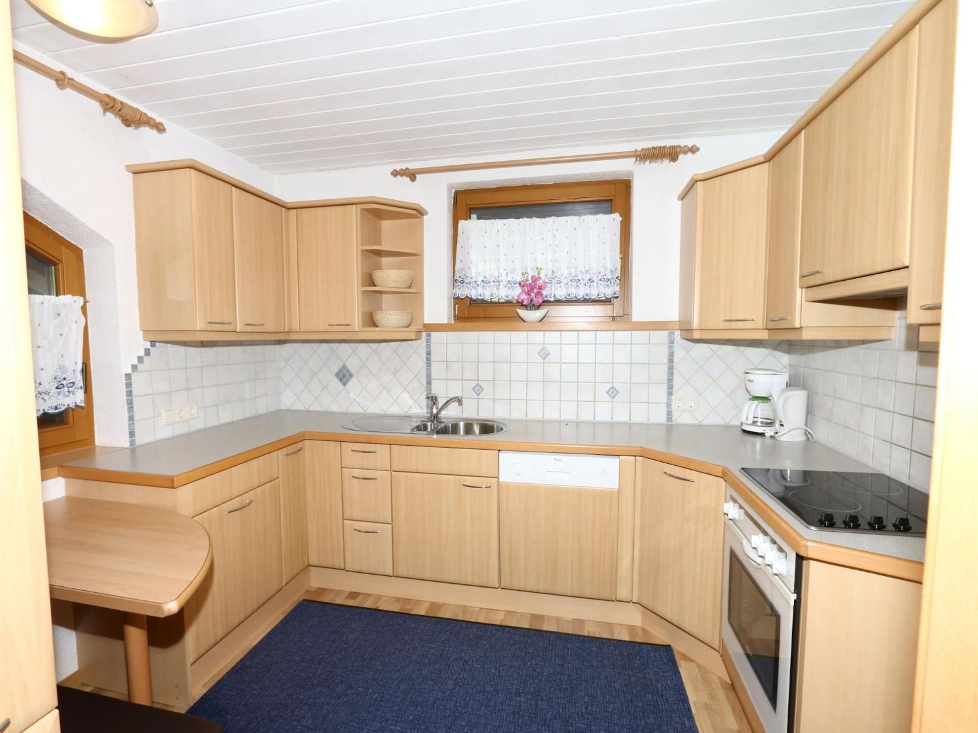Apartment In Mayrhofen With A Balcony 외부 사진